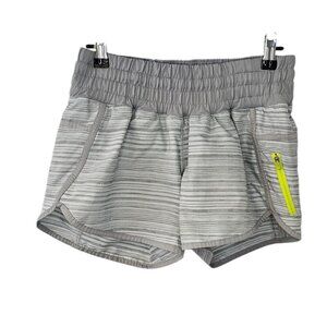 Lululemon Womens Tracker Short 2 Way Stretch, Wee Are From Space Silver Spoon, 6